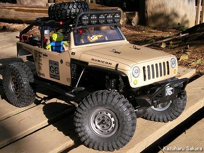 Axial(アキシャル)・SCX10・ジープ ラングラー G6